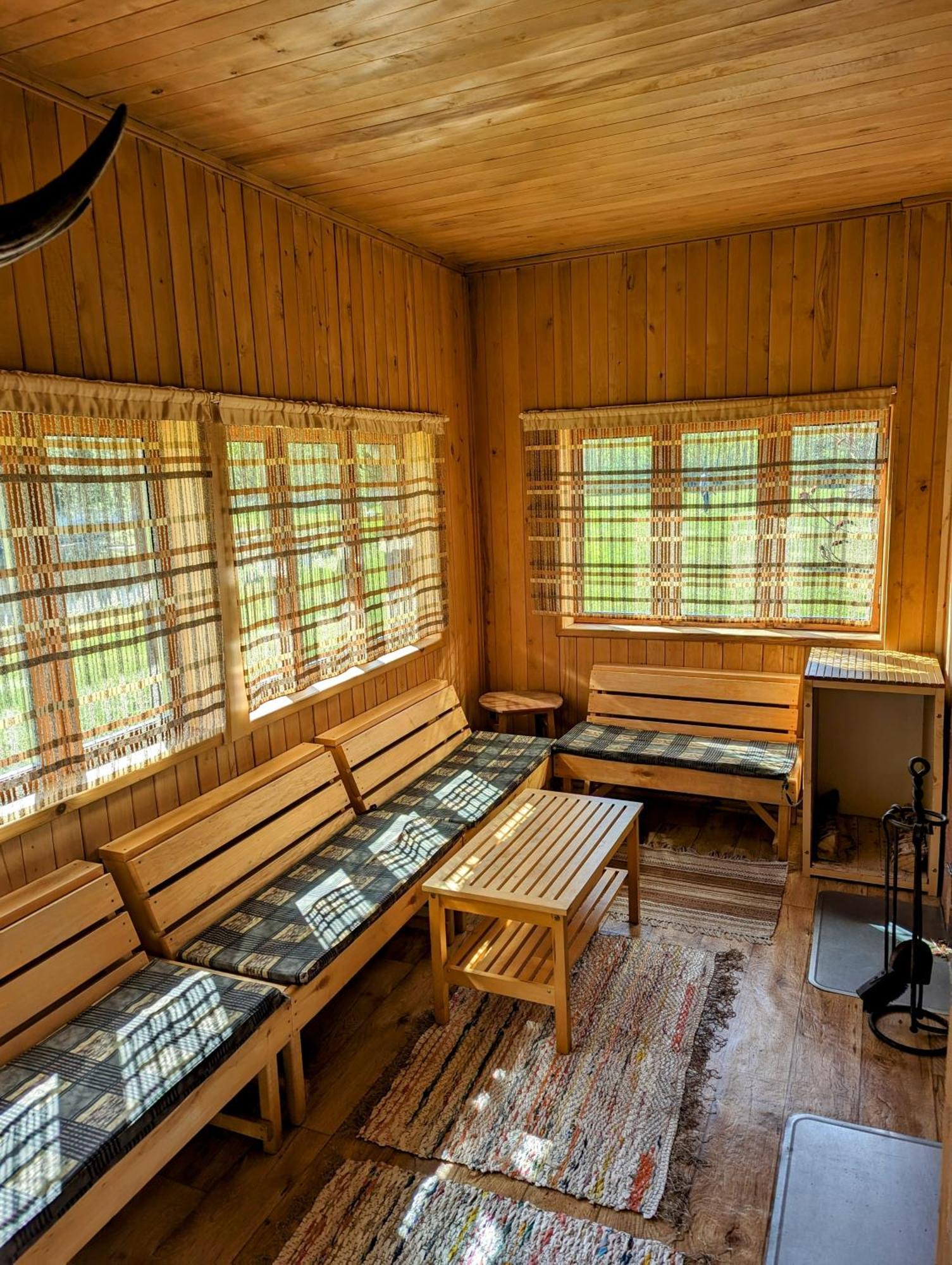 Rehe Turismitalu Guest House Kuijoe Exterior photo